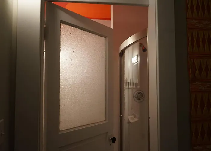 Cute Charming Vintage Townhome In German Village * Columbus