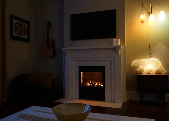 Cute Charming Vintage Townhome In German Village *